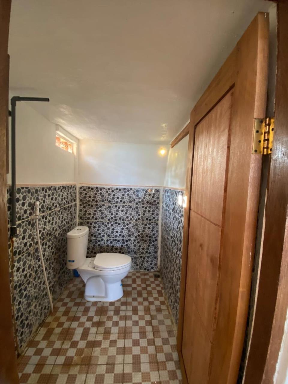 Surf Homestay Katiet Exterior photo